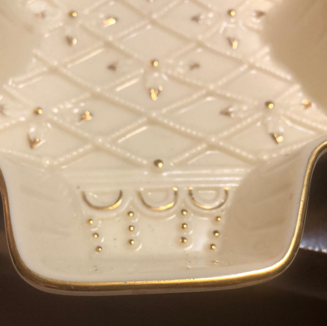 Christmas Tree Dish by Formalities
