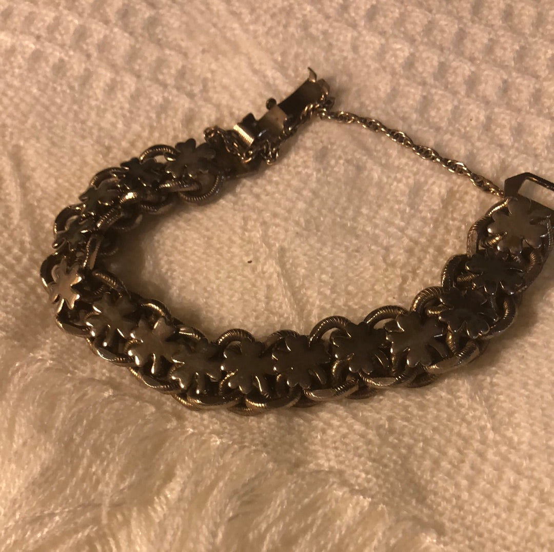 Bracelet with Shamrocks Vintage