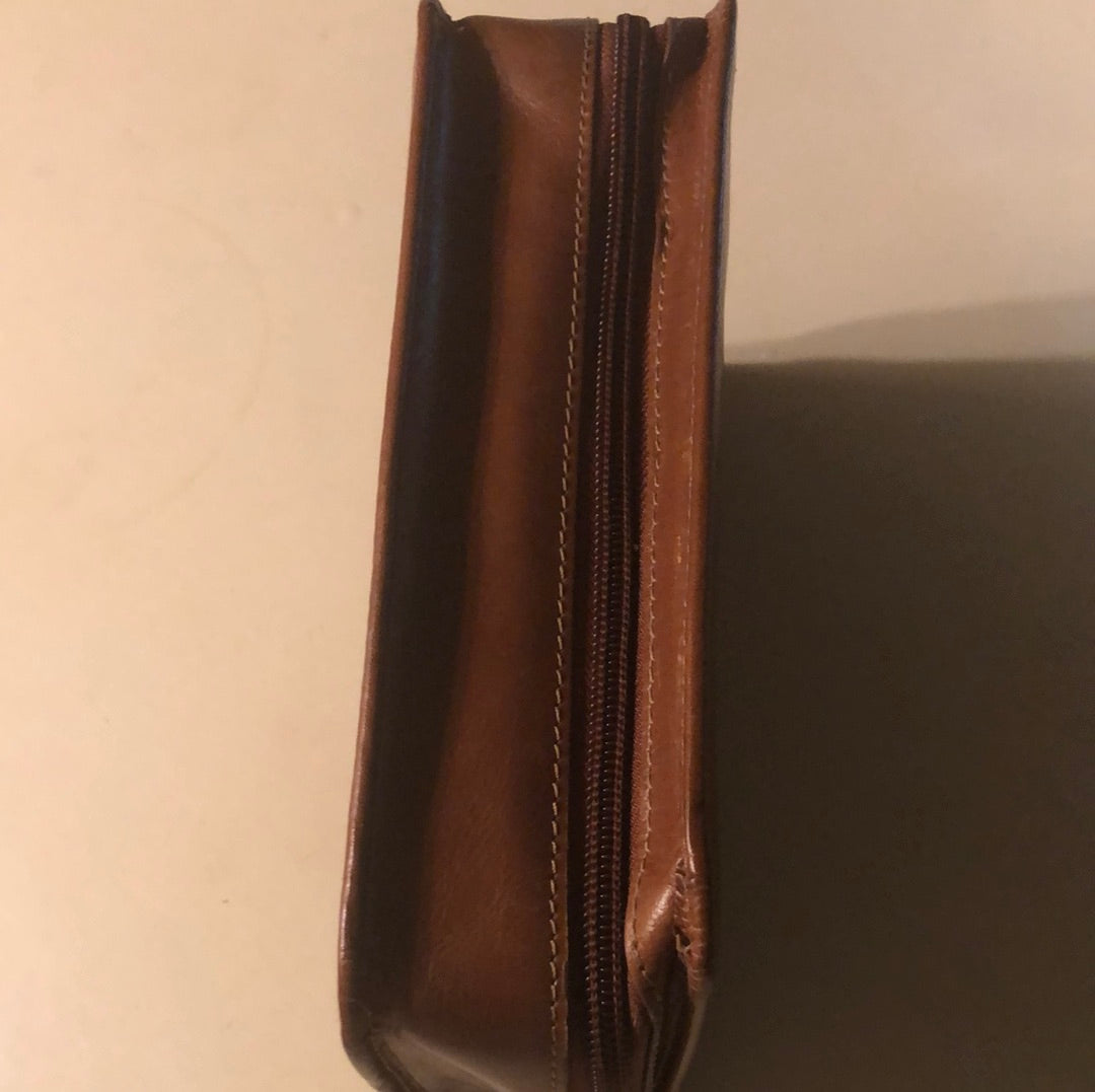 Vintage Fossil Mens Leather Case