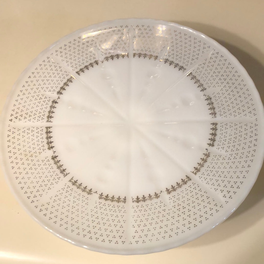 Milk Glass Raised Cake/Pie Plate