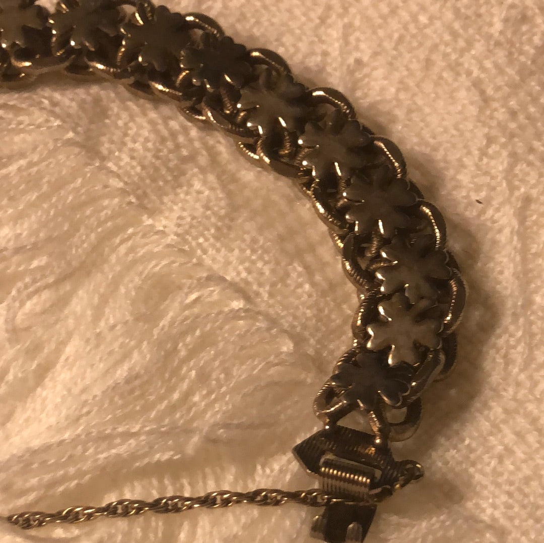Bracelet with Shamrocks Vintage