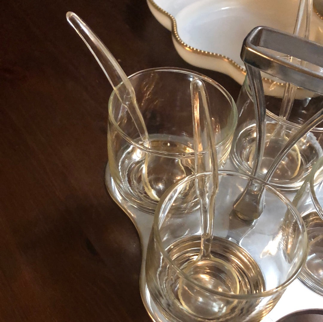 MCM rotating Condiment Server