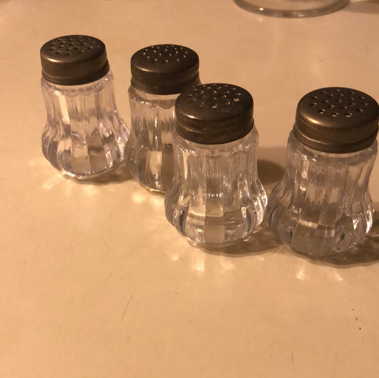 Salts and Pepper Shaker Sets